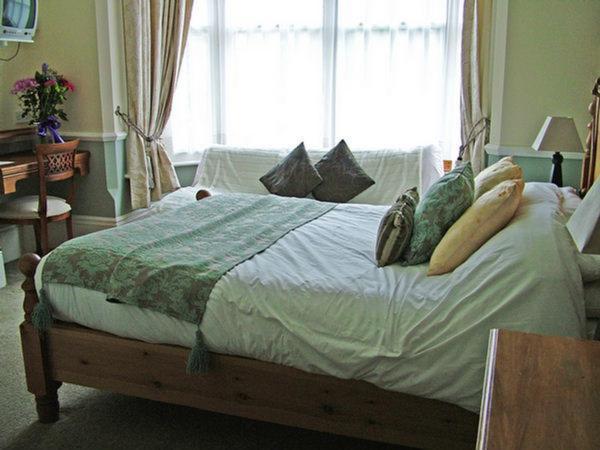 Tower House 1066 Guest house 4*